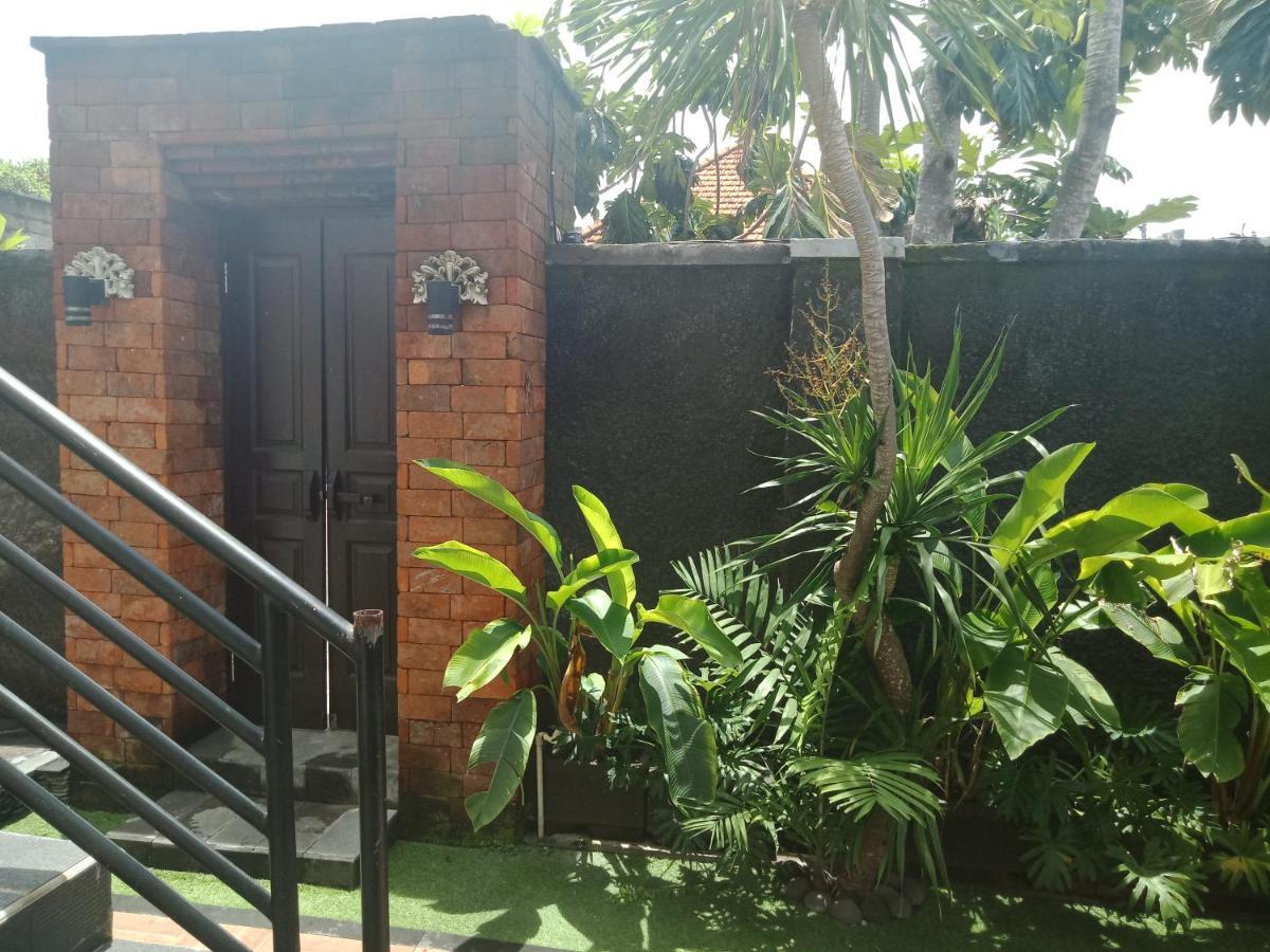 D'puja Home Stay&Spa Nusa Dua  Zewnętrze zdjęcie