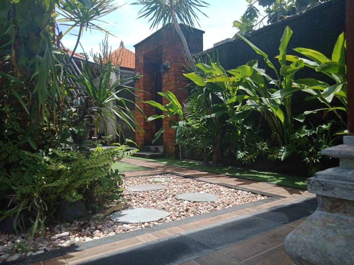 D'puja Home Stay&Spa Nusa Dua  Zewnętrze zdjęcie